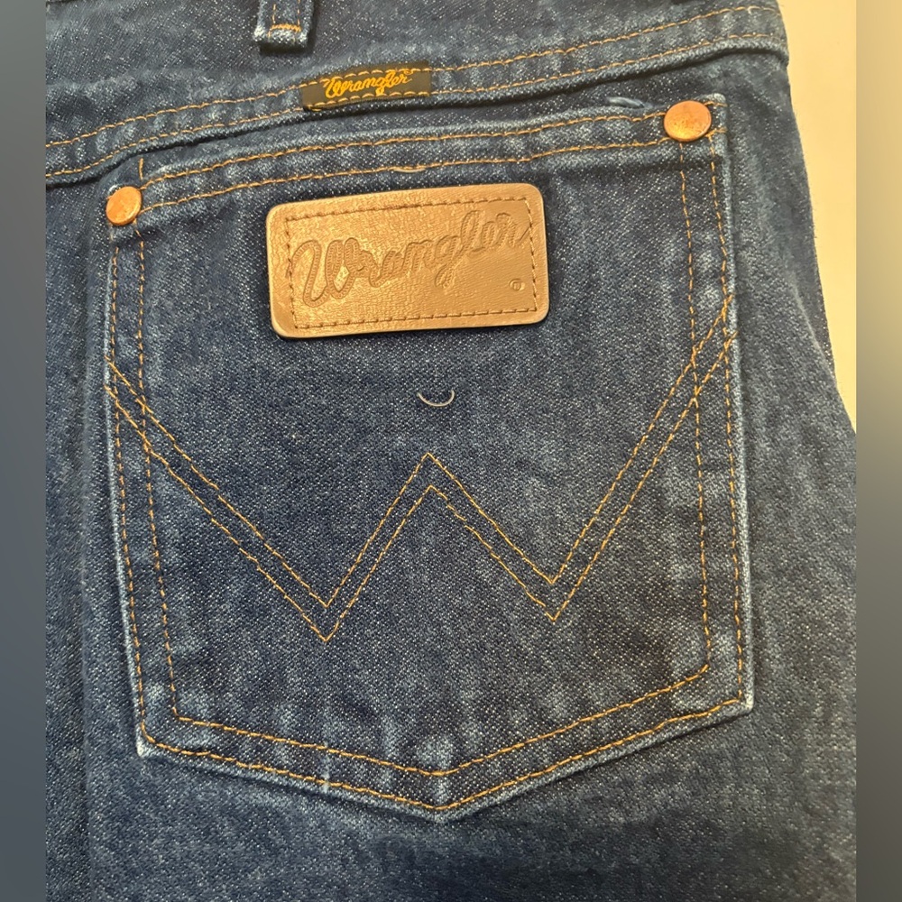 Wrangler Men's Blue Jeans - Picture 3 of 4